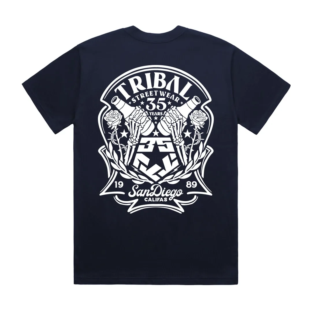 BOTTLES - Men's T Shirt