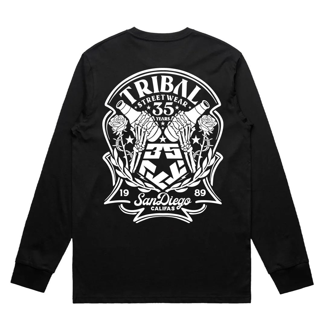 BOTTLES - Men's T Shirt