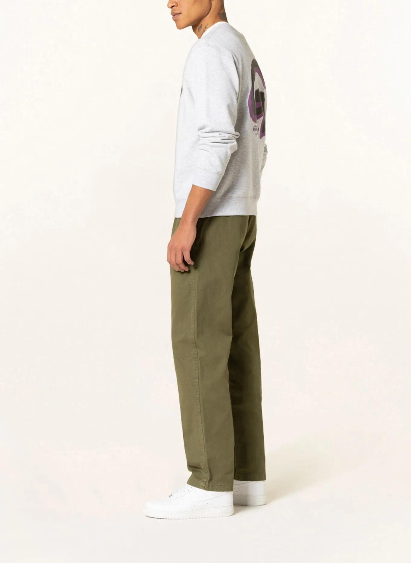 Chino trousers GRAMICCI GRAMICCI Regular Fit, olive