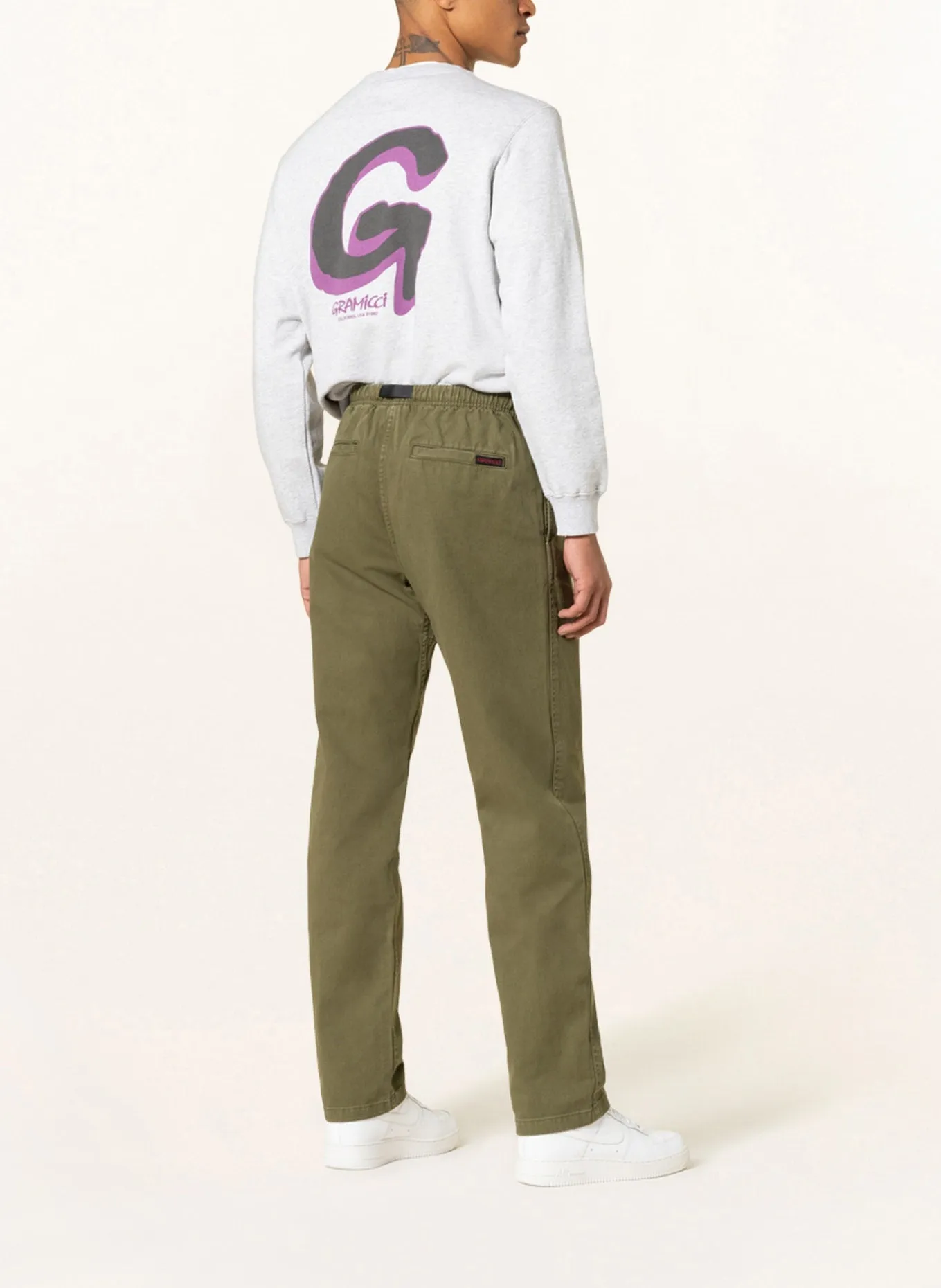 Chino trousers GRAMICCI GRAMICCI Regular Fit, olive
