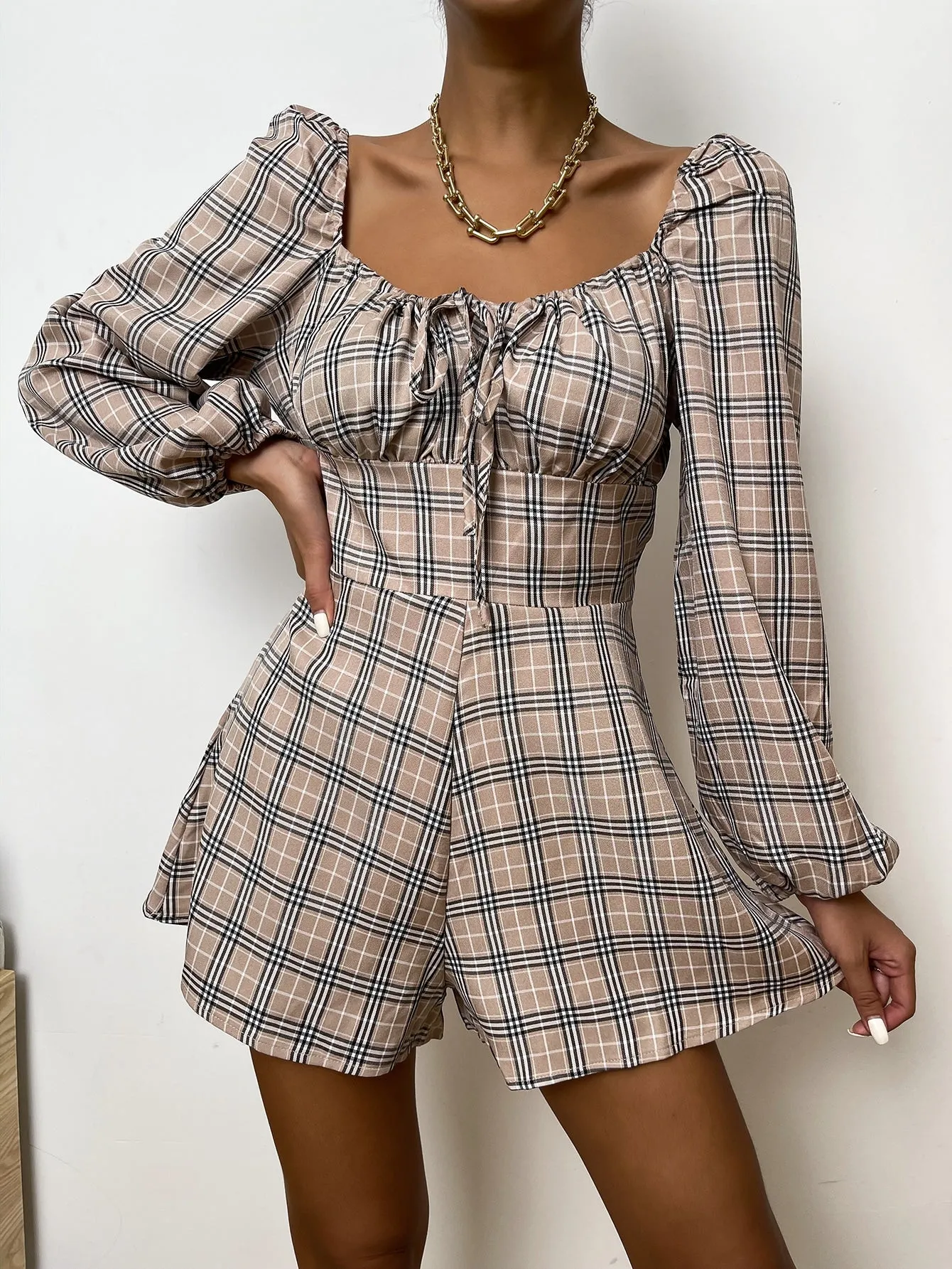 Preppy Tartan Ruched Bust Long Sleeve Scoop Neck High Waist Short Women Jumpsuit