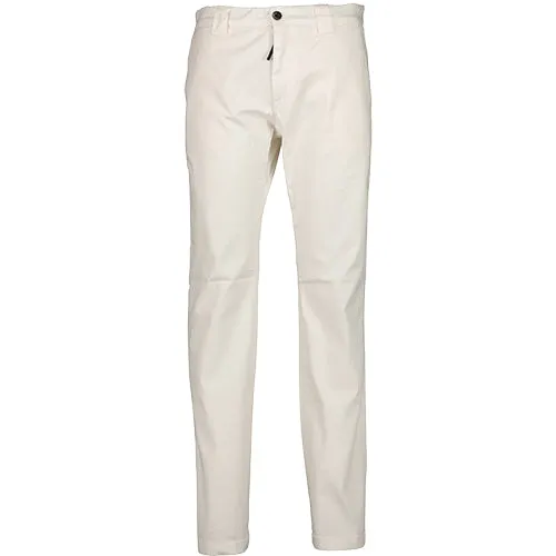 Regular Fit Stretch Gabardine Pants