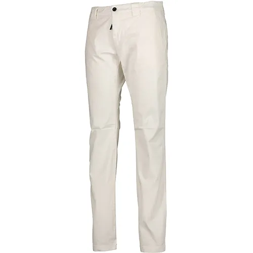 Regular Fit Stretch Gabardine Pants
