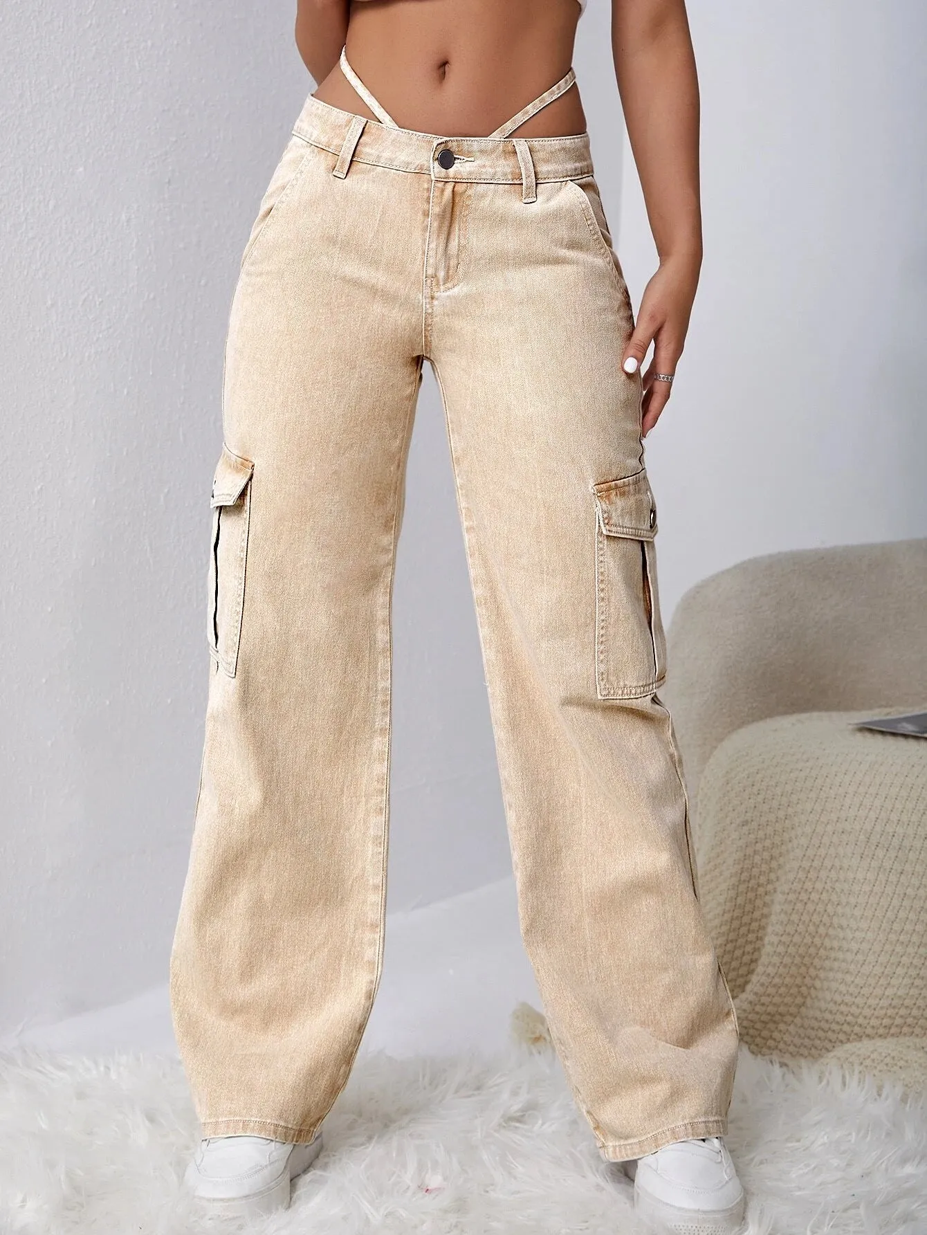 Tie Back Flap Pocket Cargo Jean