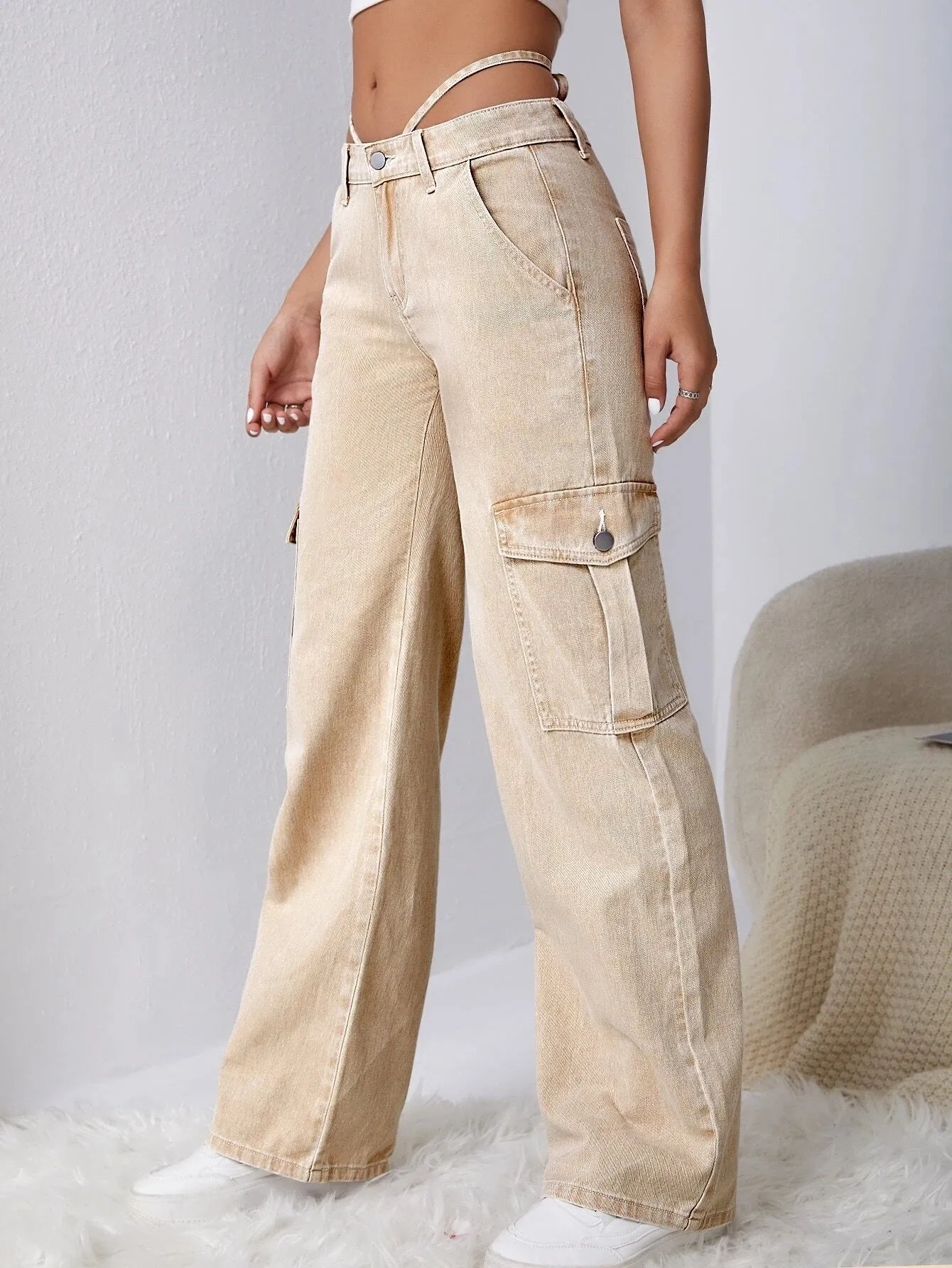 Tie Back Flap Pocket Cargo Jean